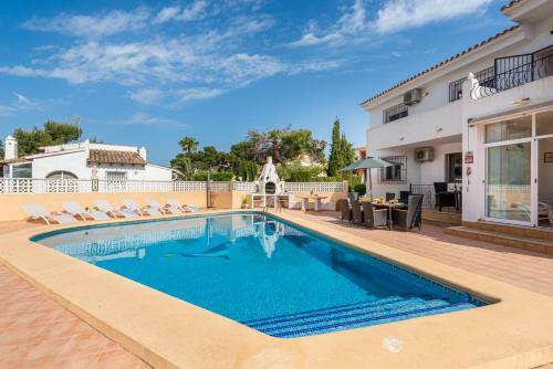 Villa Chaniris - Plusholidays
