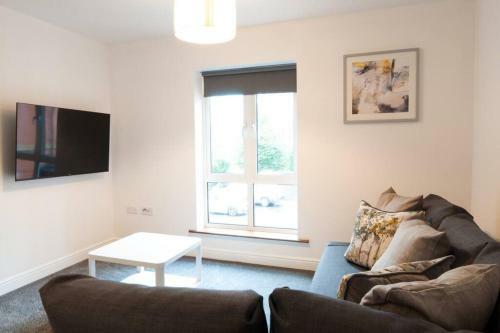 Apartamento *new* Central Derby Apt, With Parking - Sleeps 6