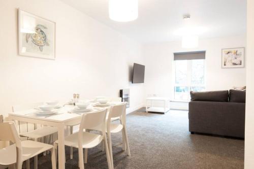 Apartamento *new* Central Derby Apt, With Parking - Sleeps 6