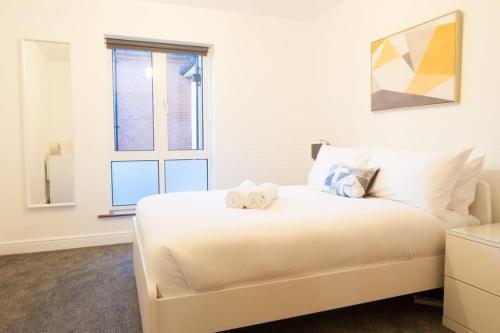 Apartamento *new* Central Derby Apt, With Parking - Sleeps 6