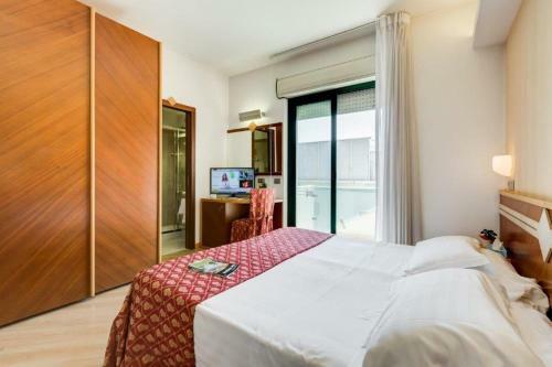 Hotiday Hotel Village