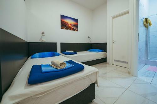 Apartments Lovre - Close To The Sea