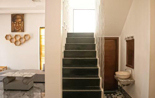 Central Siem Reap Private Villa By La San