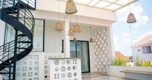 Central Siem Reap Private Villa By La San