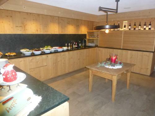 Hotel Berggasthof H�usler