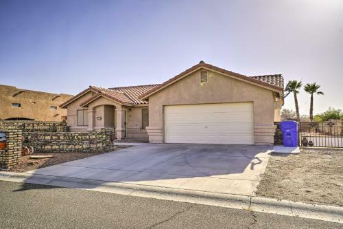 Idyllic Yuma Home With Mtn Views - Near Golfing
