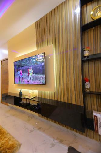 Apartamento Luxurious 2 Bedroom Shortlet, Midak Mews