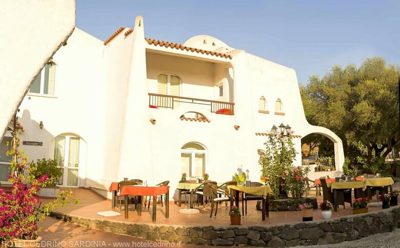 Hotel Cedrino