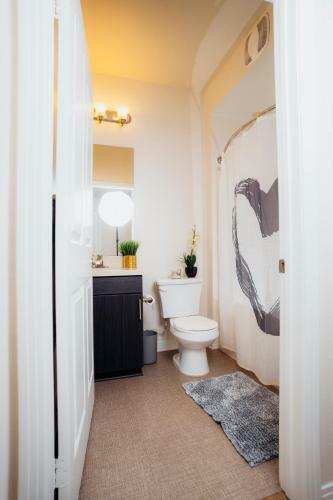 Apartamento Amazing 2 Bedroom In Central Location!