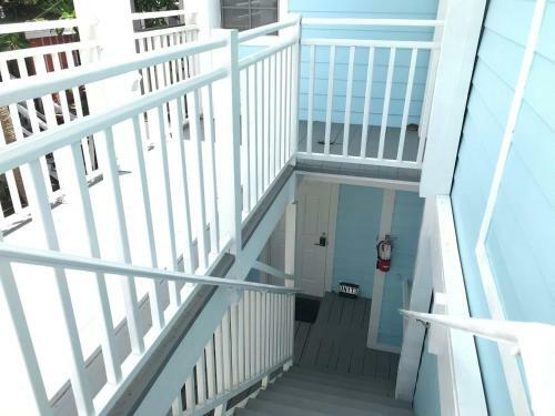 Apartamento Mojoe's Villa 9 - Steps From The Beach