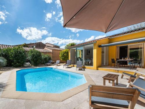 Holiday Home Le Clos Du M�rier