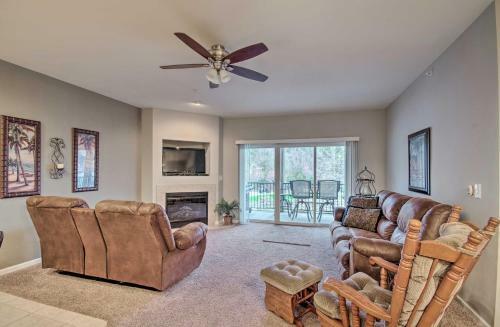 Apartamento Spacious Lakefront Condo With Community Pools!