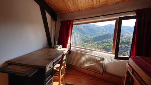 G�te de Chapel�che Les Ch�taigniers