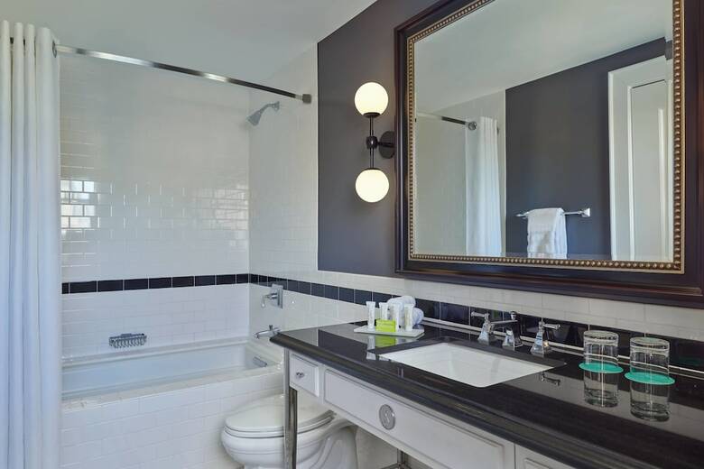 Hotel Le Meridien Dallas, The Stoneleigh