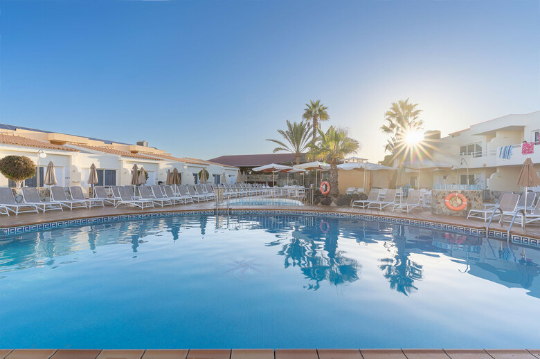 Hotel Arena Suite - S�lo Adultos