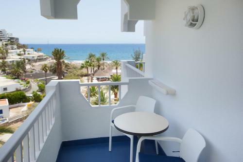 Corallium Beach By Lopesan Hotels - Adults Only