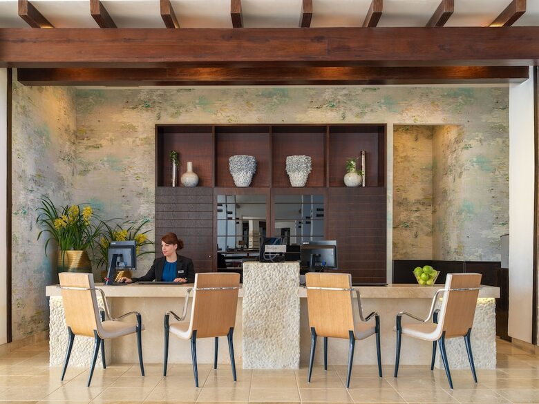 Hotel H10 Estepona Palace