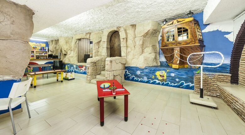 Hotel Globales Los Patos Park