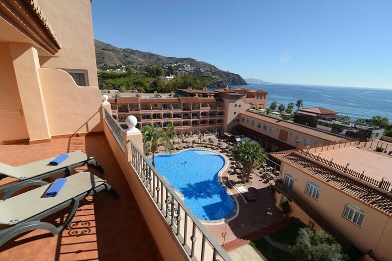 Hotel Bahia Tropical