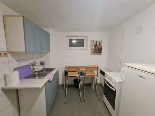Apartamento T�ntorg� Vend�gh�z