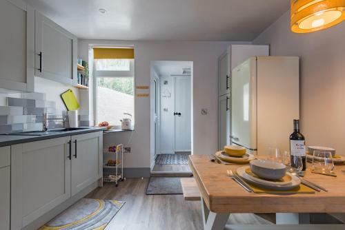 Charming Cottage With Views Of Dover Castle - Castle View