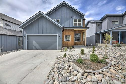 Modern Mtn Getaway With Deck, Gas Grill And Views