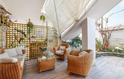 Two-bedroom Apartment In Castel Volturno