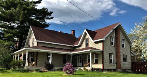 Bed & Breakfast Couette & Caf� Pont Rouge Estrie