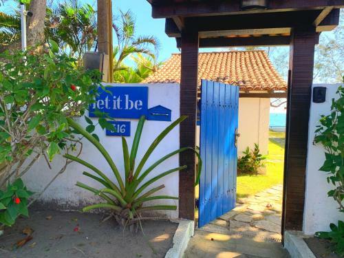 Let It Be - Beira Mar Em B�zios, Rua Das Pedras