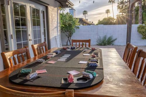 Stylish Resort-style Must See Home With Pool