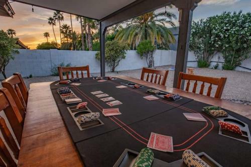 Stylish Resort-style Must See Home With Pool