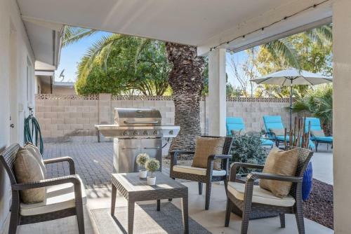 Relaxing Getaway Home Wserene Yard And Pool