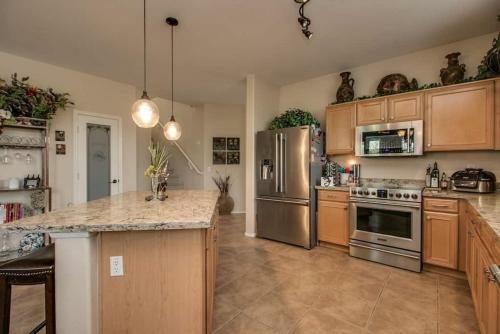 Beautiful Vacation Getaway Wgame Room & Views