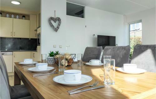 Stunning Home In Vlagtwedde With Sauna, Wifi And 3 Bedrooms