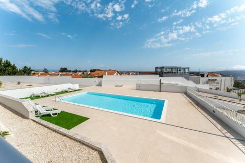 T2 Elia Apartment