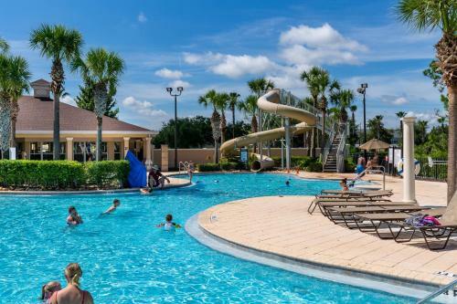 Spacious Home Wprivate Poolspa & Free Waterpark