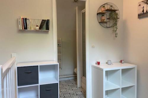 Apartamento Bright Duplex 30 M With Wifi - Downtown