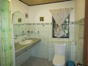 Hotel Alona Northland Resort