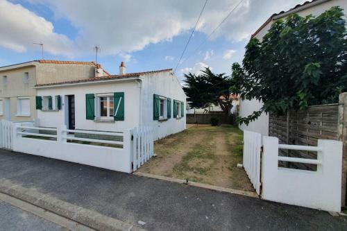 Maison de Vacances Dans Lauthentique Quartier de La Chaume - 45 Pers
