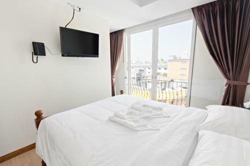 Hostal Royale 8 Ville Guest House