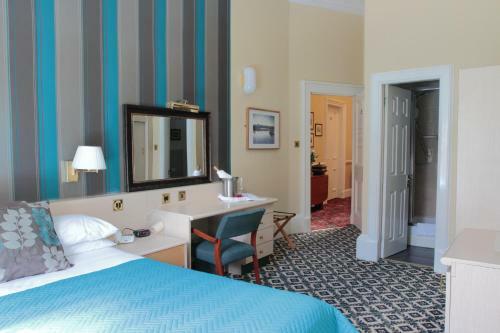 Thistle Hotel