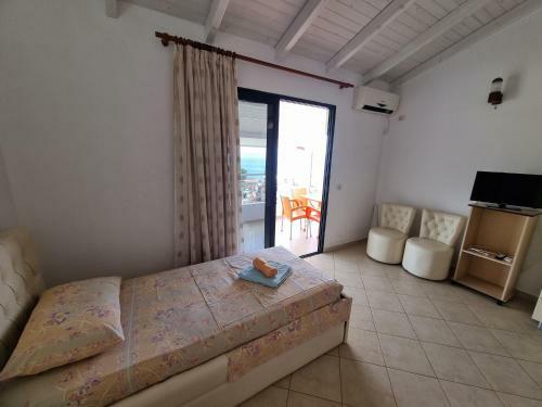 Sea View Apartment Dhermi With Balcony