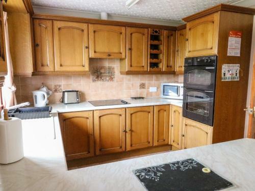 Awel Y Ddol