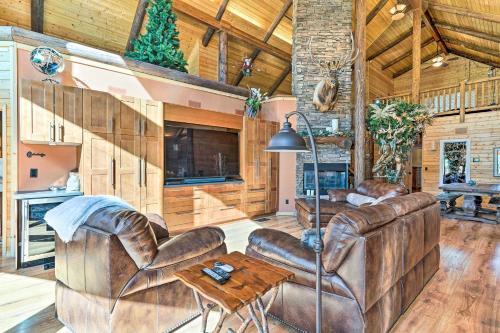 Luxe Prescott Natl Forest Home With Huge Deck