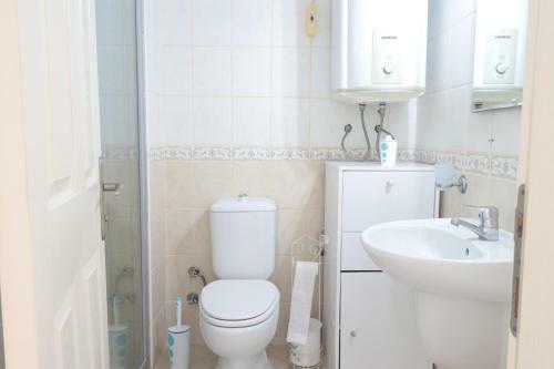 Flamingo Fabulous 2 Bed Apartment With Swimming Pool-hosted By Sweetstay