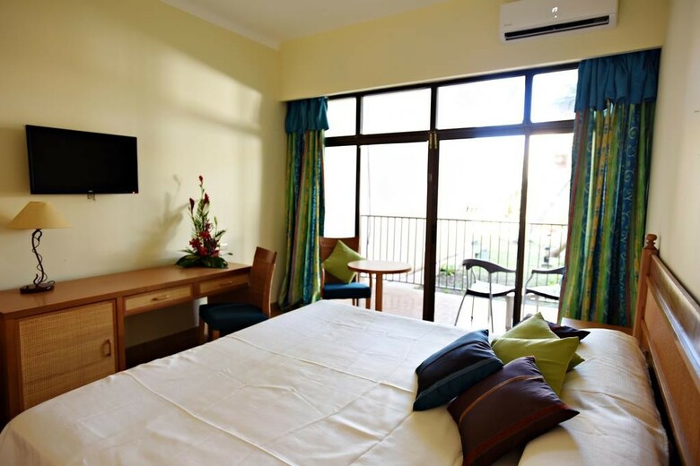 Hotel Starfish Cuatro Palmas