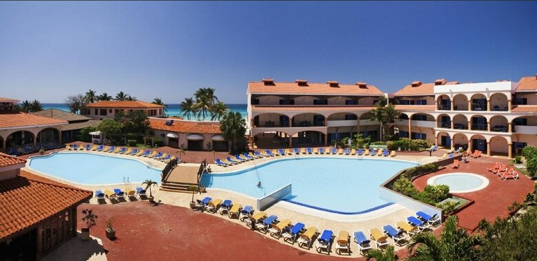 Hotel Starfish Cuatro Palmas