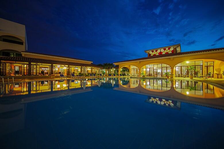 Hotel Starfish Cuatro Palmas