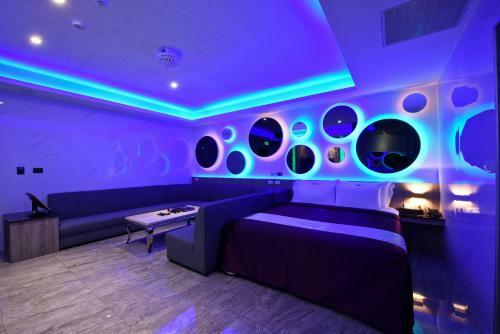 W3 Motel