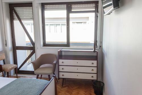 Hostal Family Espinho Porto Guesthouse